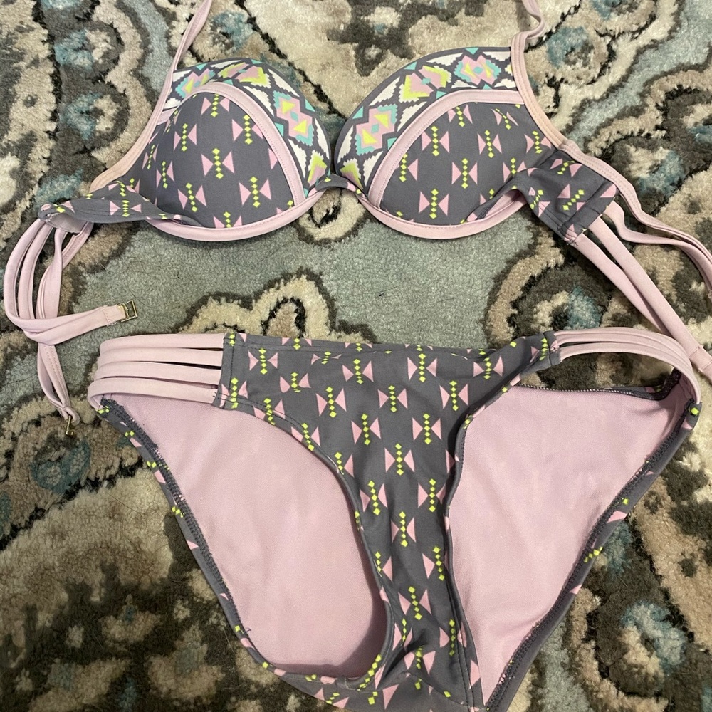 Multi color bikini